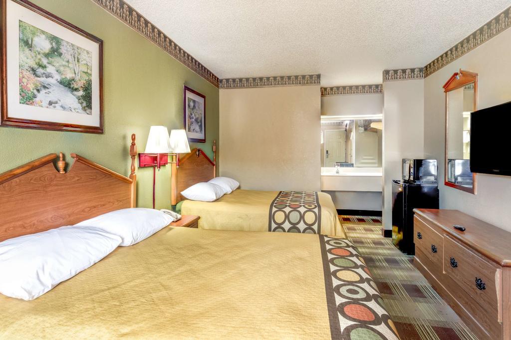 Hotel Super 8 Newnan Zewnętrze zdjęcie